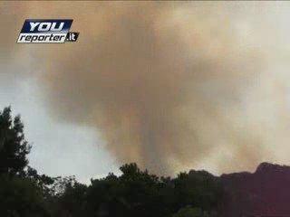 Emergenza incendi in Sardegna: il fronte del fuoco