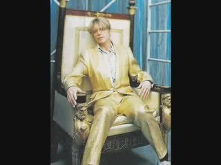 David Bowie - Fall Dog Bombs The Moon