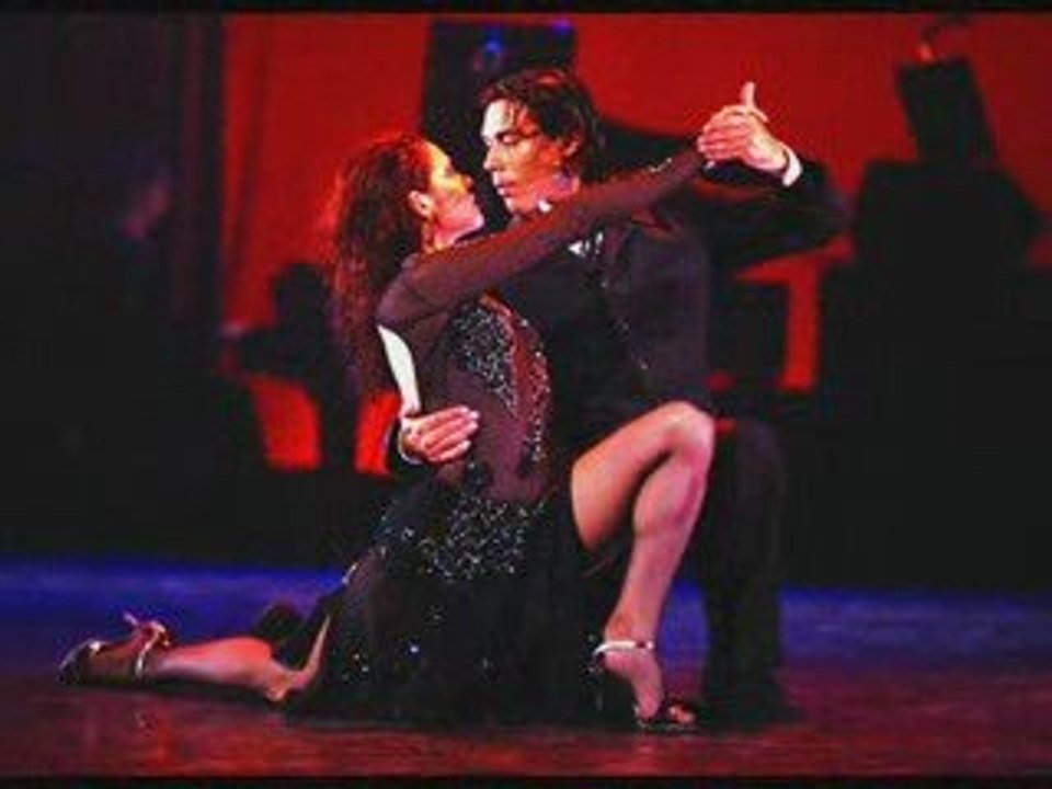 Yazın En Kavurucu Şarkısı 'Vaveylaa..'