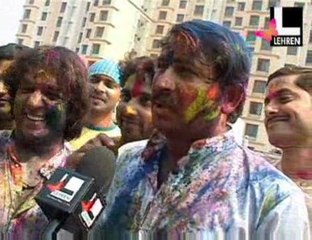Manoj Tiwari celebrating Holi