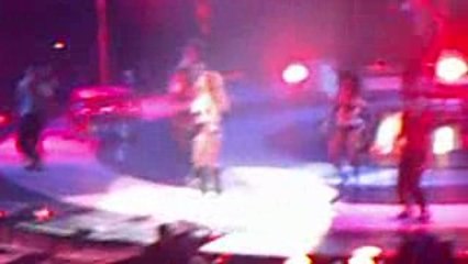 Britney Circus Tous (Radar) 04/07/09 Bercy