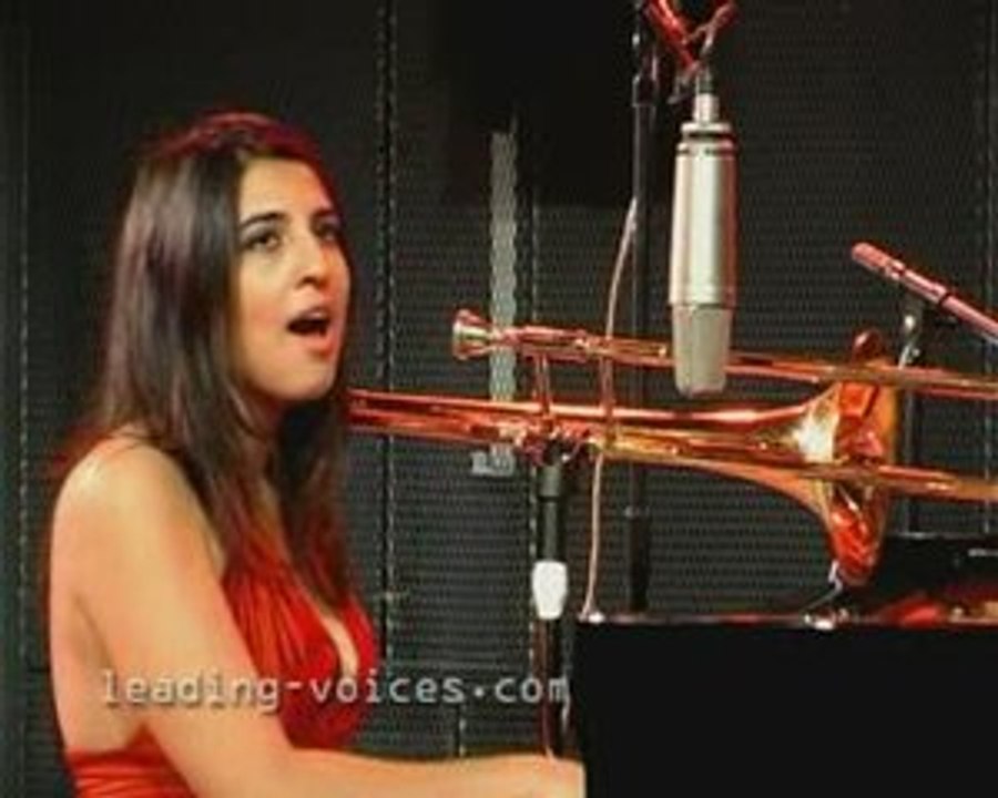 Noam Vazana - Calling you from Syria