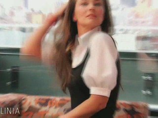 Special Model Talent: Paulina Porizkova on Modelinia
