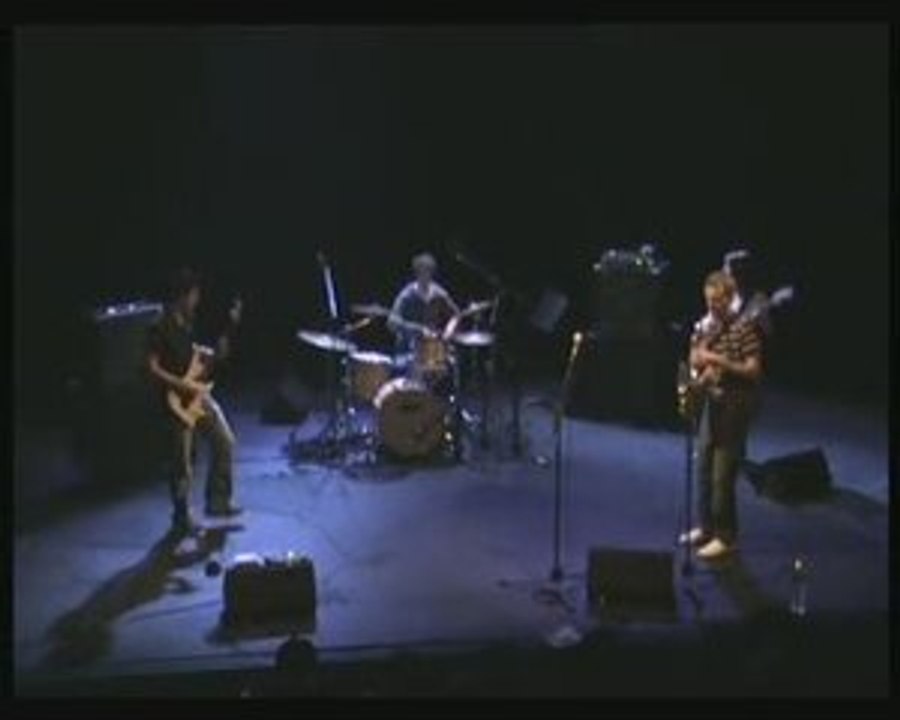 Exil @ Le Petit Faucheux: Intro + White Stone