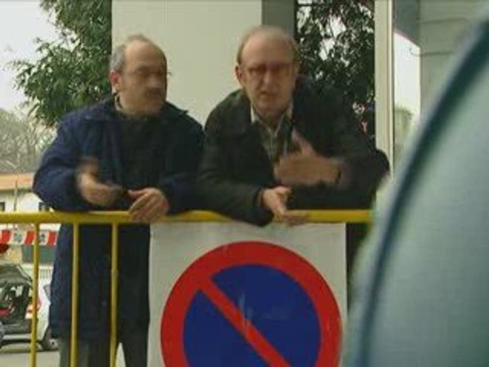 LOS JUBILADOS: ARTIFICIEROS (La bomba)