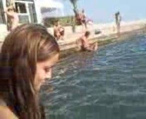 Playaaa Avc Elles ! Vidéoo très courte =$