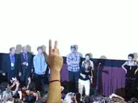 The Twilight Experience: Rob, Ashley & the Forks High gang