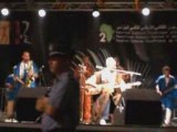 Les Troupes Africaines et la jeunesse Algérienne danse