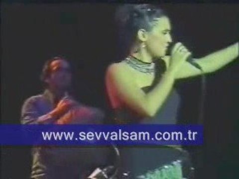 Şevval Sam- Kazım KoyuncuBen Seni Sevduğumi - Divane...