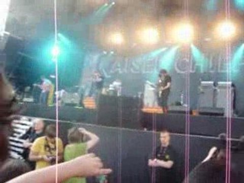 Main Square: Kaiser Chiefs - Everyday I love you less & less