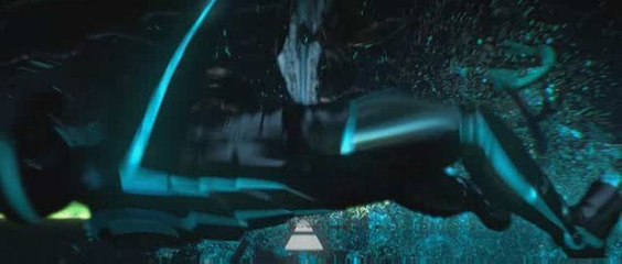 The Official Tron Legacy Trailer