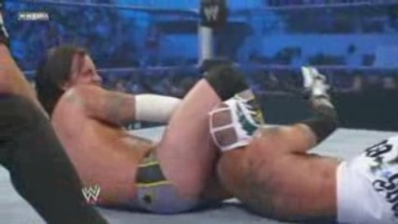 CM Punk Vs Rey Mysterio