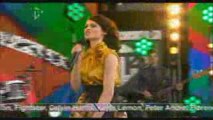 Sophie Ellis-Bextor - Heartbreak (Live at T4 On The Beach)