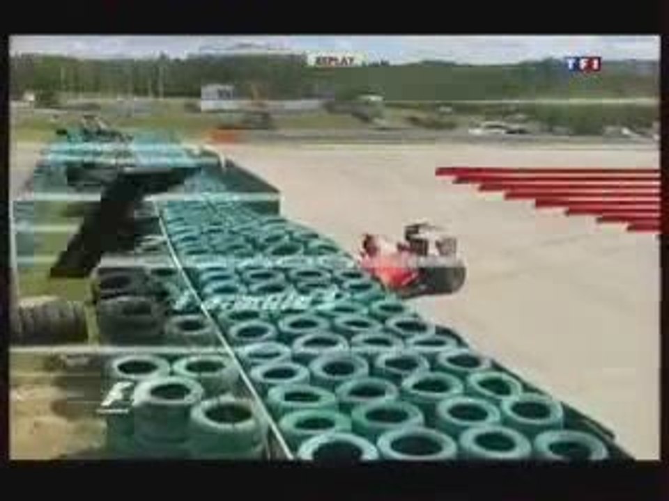 Crash terrible Massa Hongrie 2009
