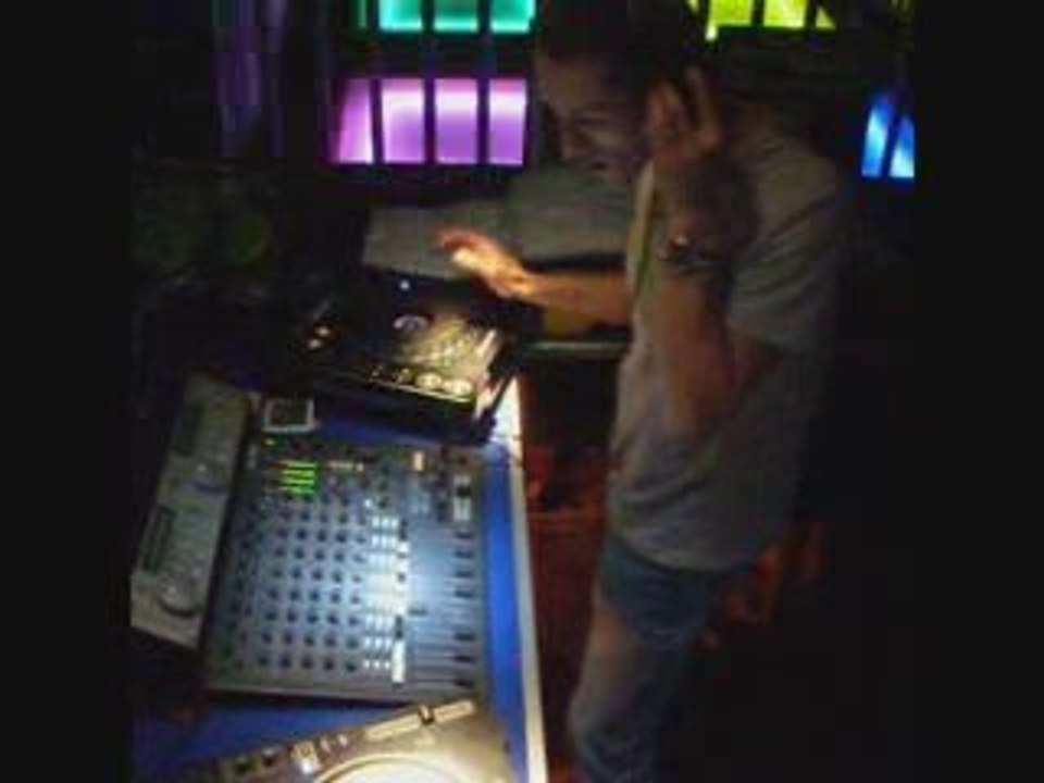 video Dj Seb L au teoria