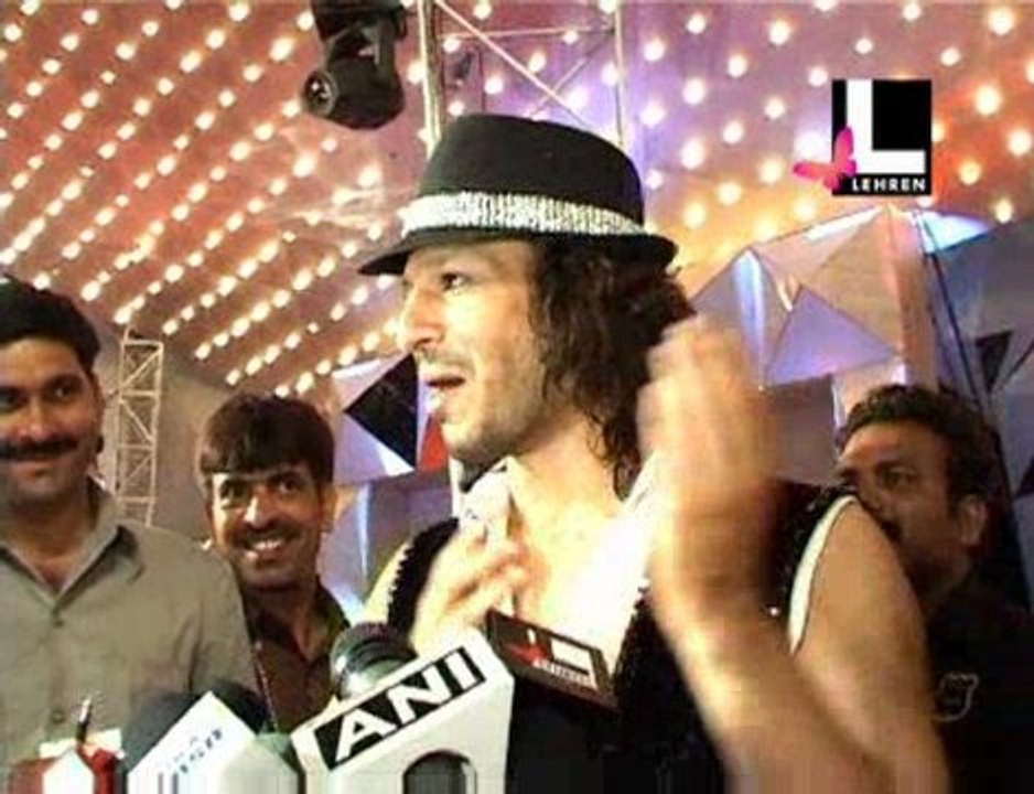 Bollywood actor Vivek Oberoi slapped?