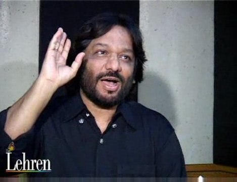 Anupam Kher and Satish Shah records song