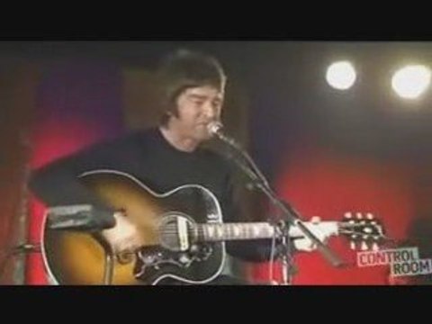Oasis -Noel Gallagher & Gem Archer Cast No Shadow acoustic