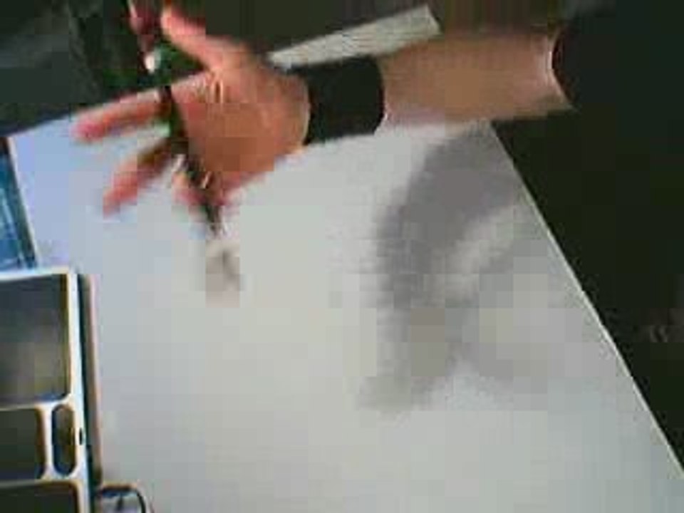 moi ( tony ) quand je fait du penspinning