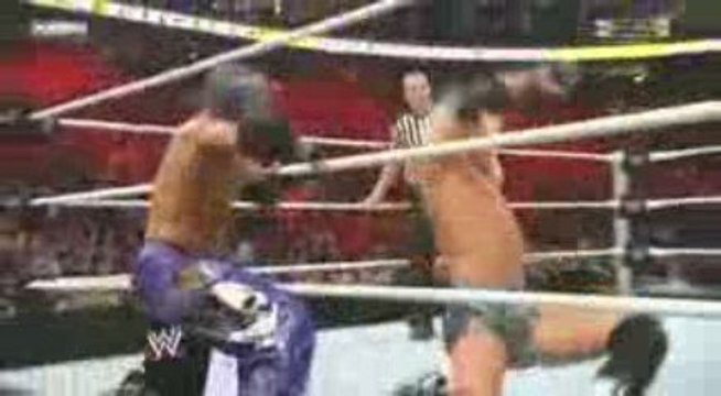 Rey Mysterio vs Dolph Ziggler 2/2