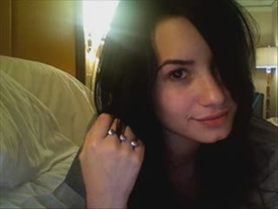Demi Lovato Without MakeUp and Michael Jacksons Death Case