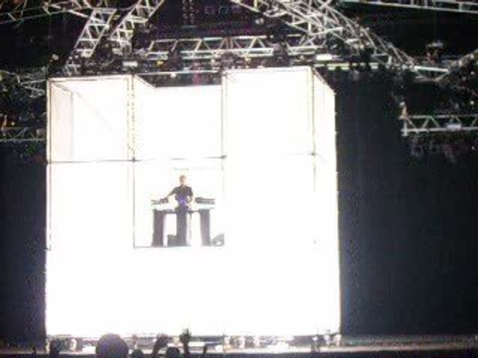 Etienne De Crecy pt2 @ Garden Nef Party