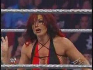 Victoria vs Kelly Kelly