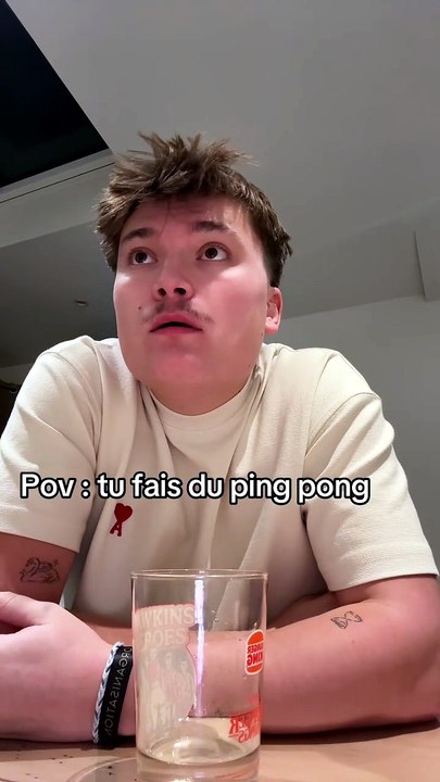 Tu fais du ping pong ? 🤣