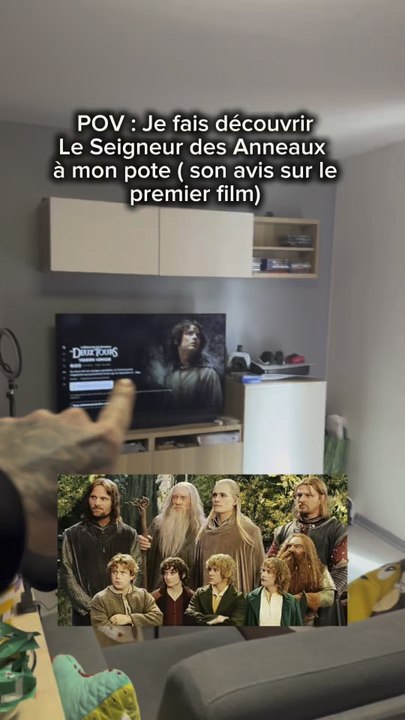 Je fais découvrir le seigneur des anneaux à mon pote
