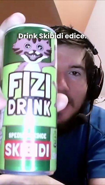 Ochutnal jsem VIRÁLNÍ Skibidi Drink 🤯 Fakt to chutná takhle?! #shorts
