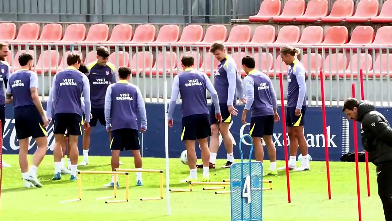 Ocho bajas para El Sadar: Baena, Julián, Giuliano, Giménez, Nico, Johnny, Molina y Barrios
