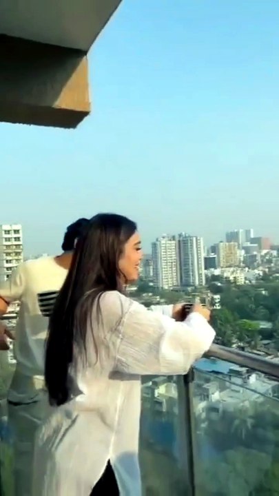 GULLU KAIRA CUTE MOMENT