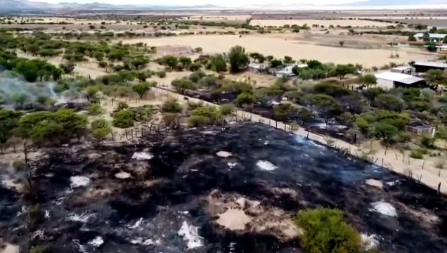 Incendio en Durango movilizó de inmediato a elementos de la Dirección Municipal de Protección Civil y Bomberos en esta zona