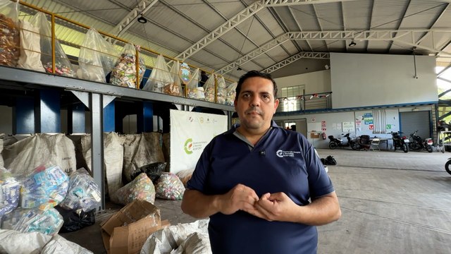 mqn-La comunidad que decidió no botar más basura y levantó su propio centro de acopio-090226