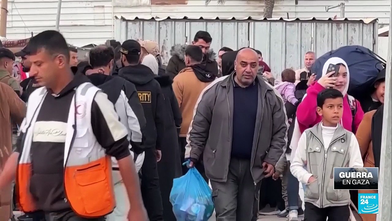 Franja de Gaza: algunos gazatíes buscan salir mientras otros esperan regresar