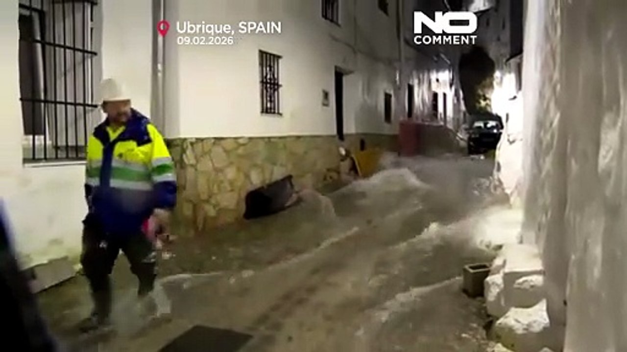 Starke Wassermassen überfluten Ubrique nach Unwettern in der Provinz Cádiz