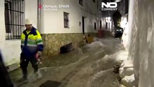 Ισχυρά ρεύματα νερού πλήττουν το Ουμπρίκε μετά τις καταιγίδες στην Κάδιθ