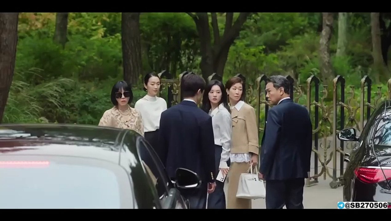 Queen of Tears Ep- 9 Hindi Dubbed _ Kim Ji-won _ Kim Soo-hyun _ Song Joong-ki