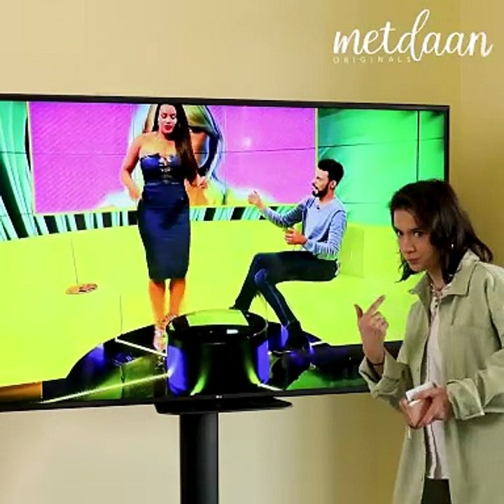 Creating hilarious clips using the TV! 😅🤣