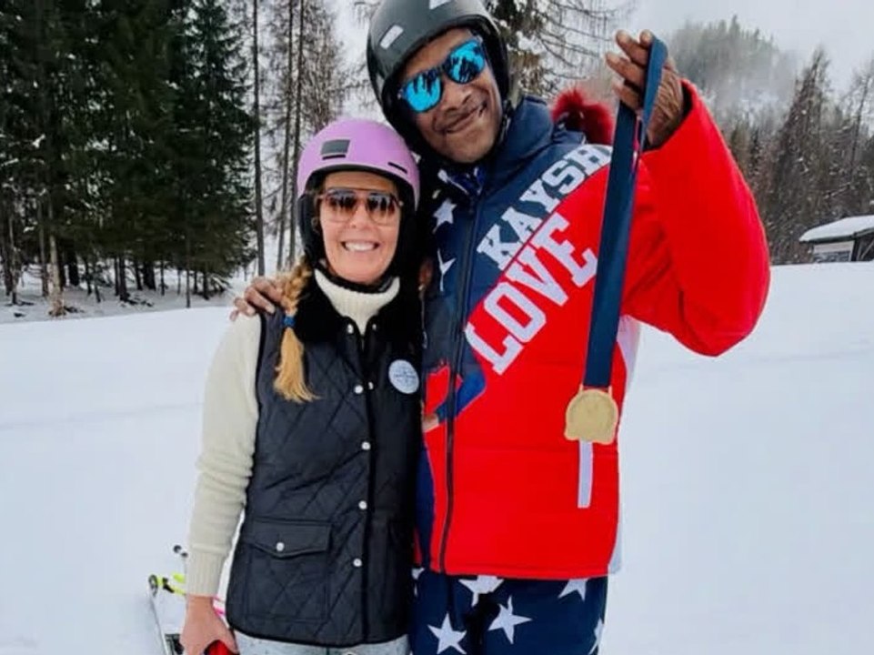 US-Rapper Snoop Dogg holt Gold-Medaille im Skifahren