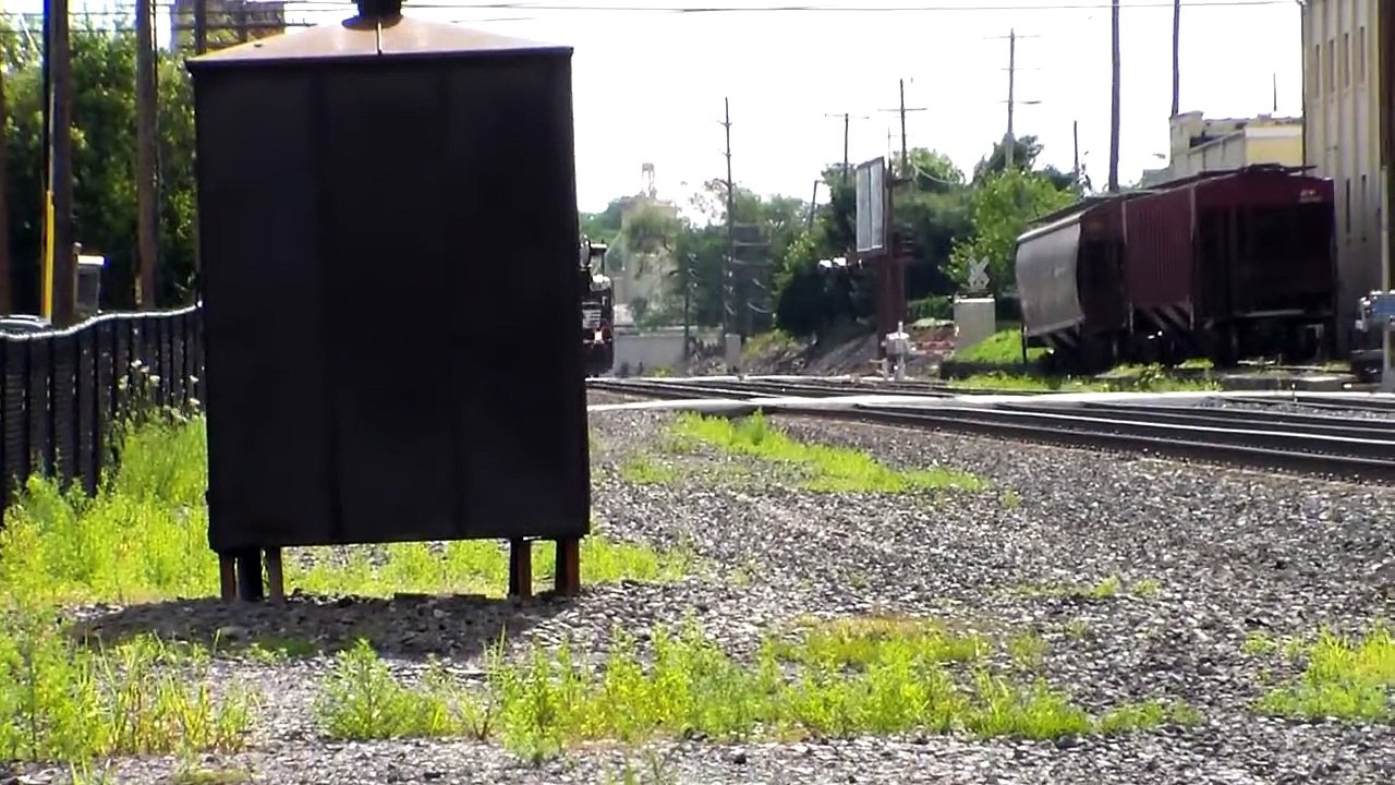 Only 2 NS engines for this one 8814 & 8766 - ns4270railfan (720p, h264)