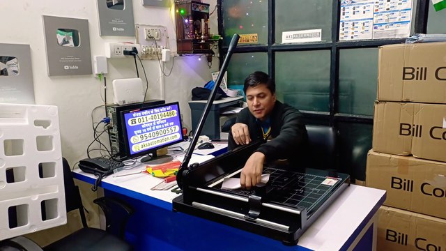 A4 & A3 Manual Paper Trimmer | Manual Paper Cutter | Manual Paper Cutting Machine – AKS Automation
