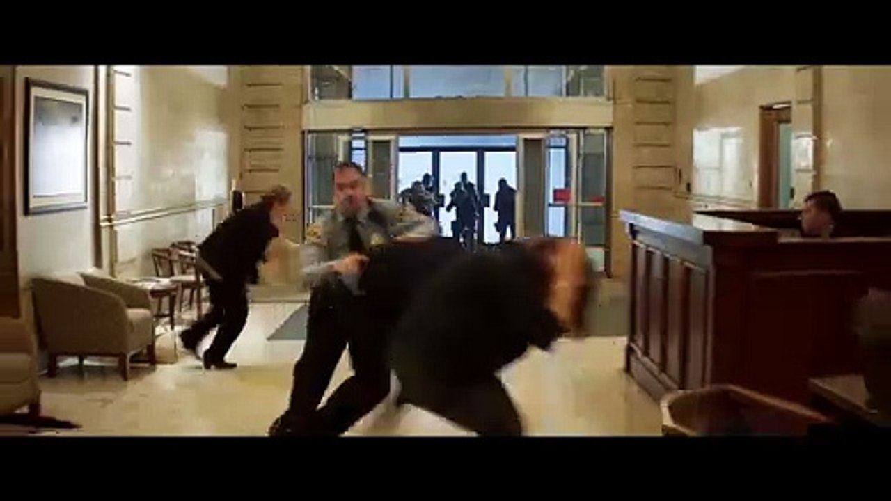 Marauders (2016 – Bruce Willis, Dave Bautista, Adrian Grenier, Christopher Meloni) Official Trailer