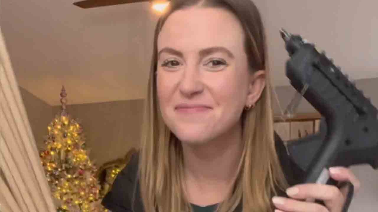 DIY Pool Noodle Peppermints - Life-sized Christmas decor