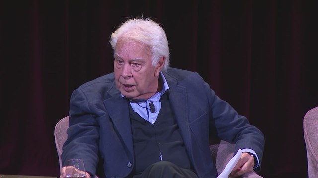 Felipe González compara a Sánchez con Trump, y cree que puto amo sirve para ambos