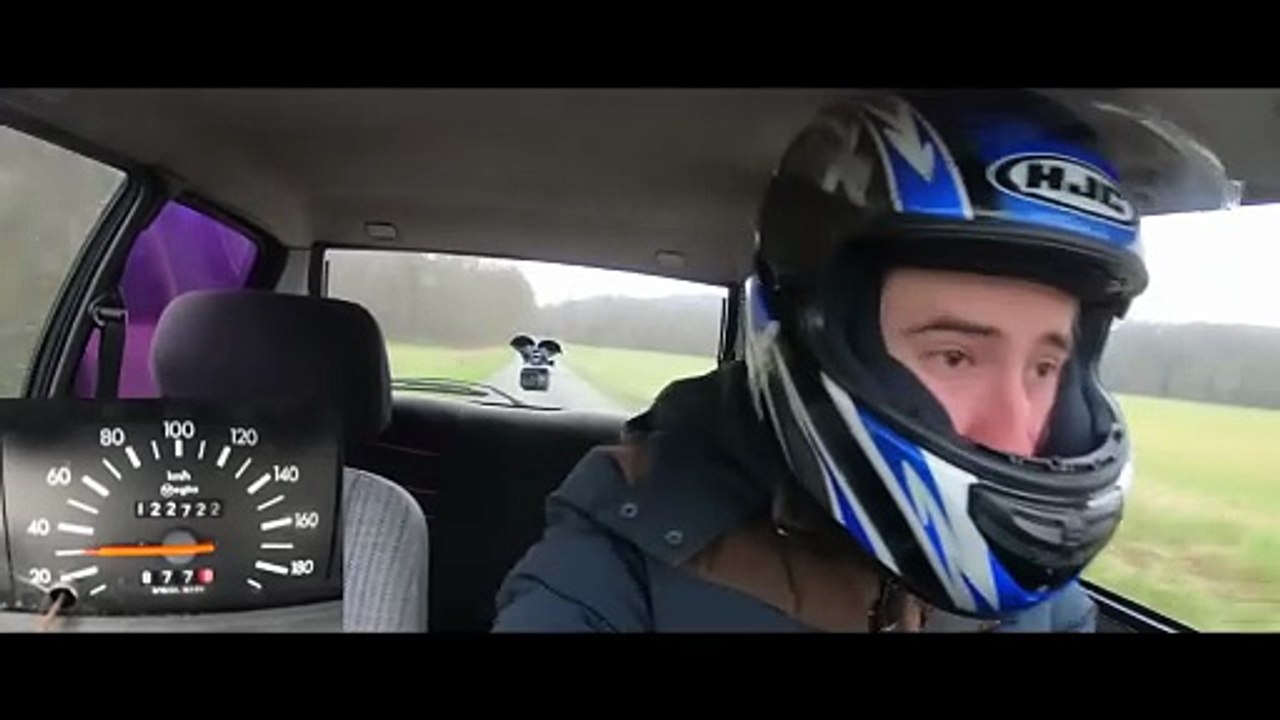 ON ESSAIE DE PRENDRE UN DOS D'ÂNE À 130km/h !!! VILEBREQUIN