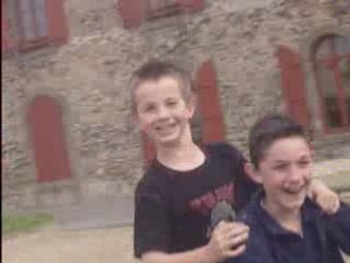 A la maison des jeunes 007