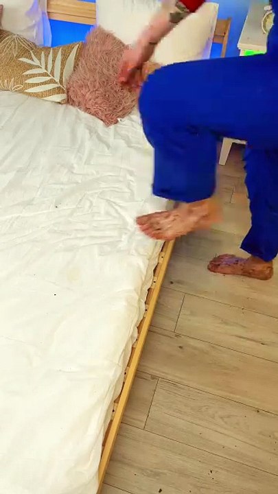 Does This Strange Gadget Actually Work? 🧐