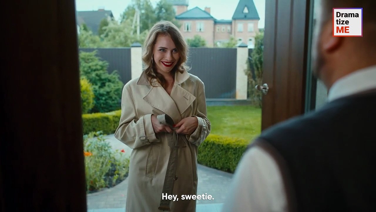 Escort Girl Knocks On The Wrong Door