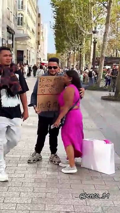 Faites moi des câlins 🤗